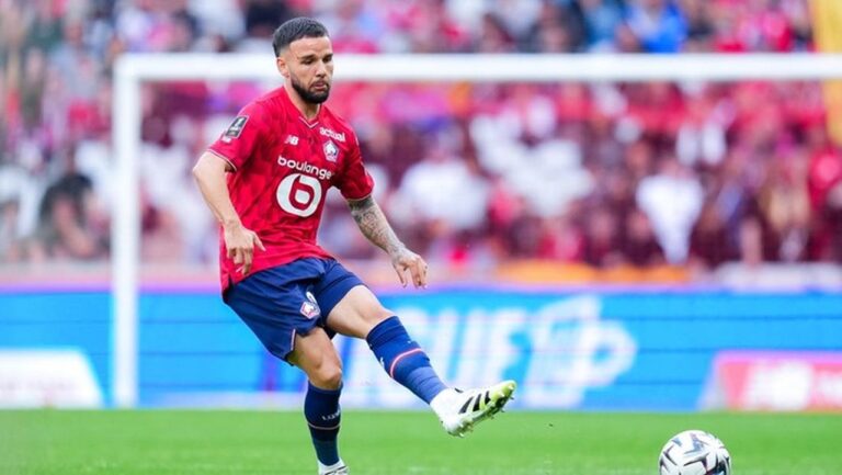 Lille Tertahan di Kandang Metz, Calvin Verdonk Kembali Jadi Pengganti