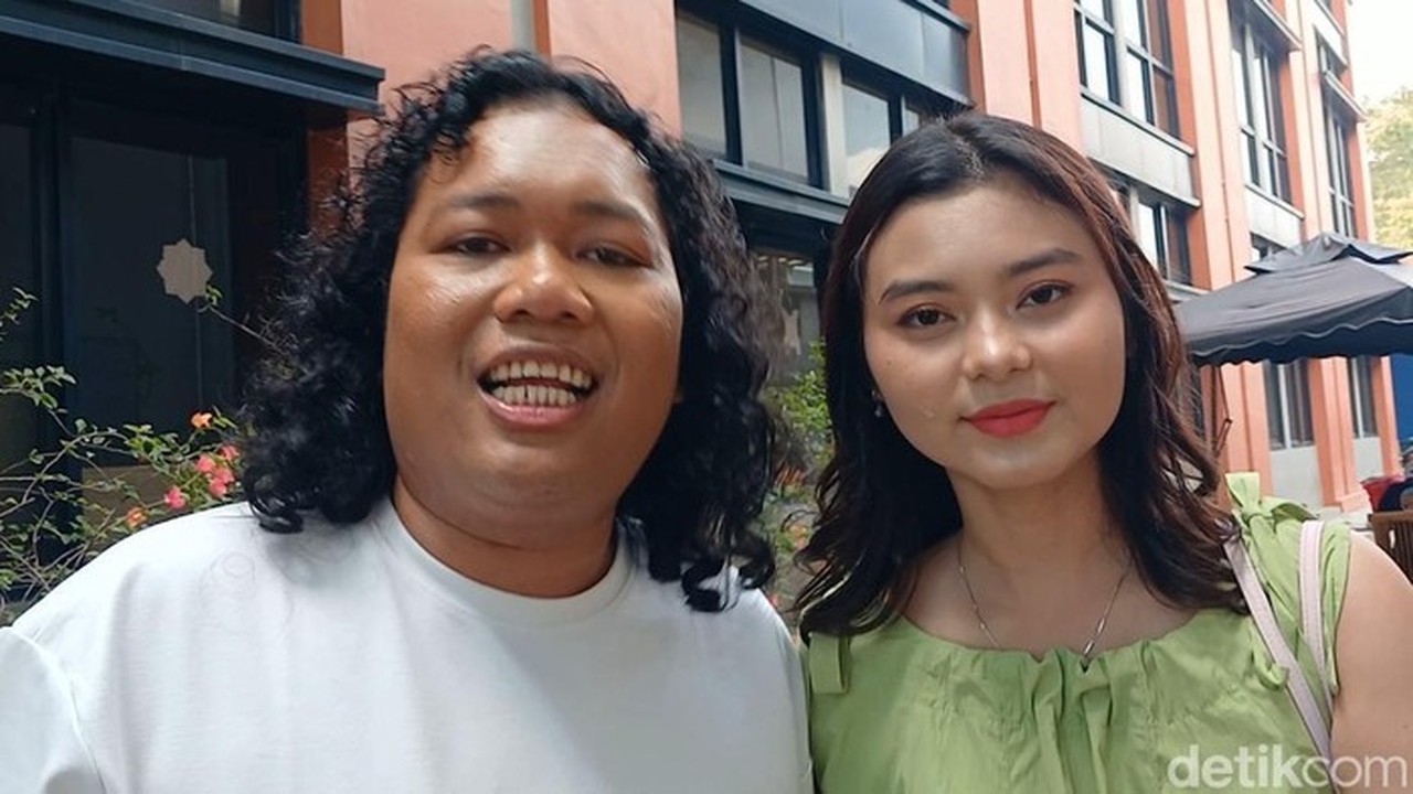 Cesen Eks JKT48 Akui Marshel Widianto Suami Siaga Saat Jalani Operasi Tulang Ekor