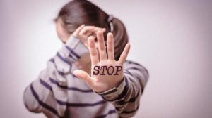 Siswi SMP di Surabaya Dibully 7 Remaja, Diduga Dipicu Perselisihan Soal Pacar