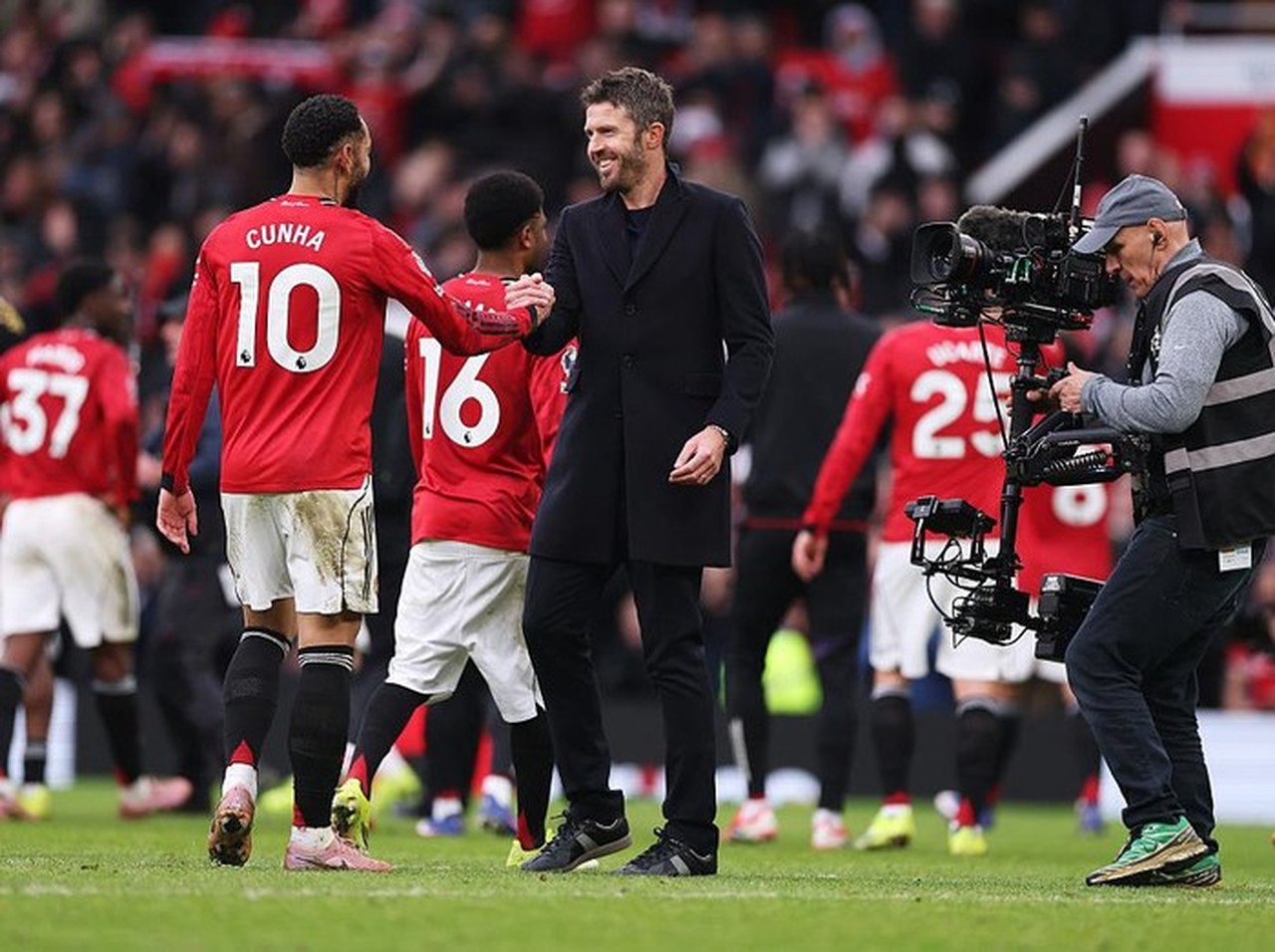 Michael Carrick Pertahankan Tren Positif Manchester United Jelang Lawan West Ham