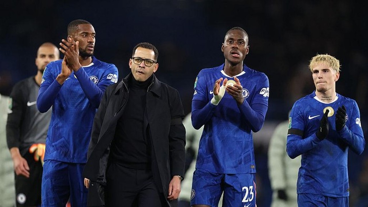 Liam Rosenior Santai Dihujat Netizen, Akui Keluarga Terganggu: Saya Tahu Ini Akan Terjadi