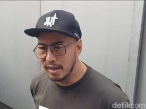 Pandji Pragiwaksono Disanksi Adat Toraja: Denda Babi dan Ayam