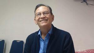 Roy Marten Restui Gading Marten Dekat dengan Medina Dina, Tak Mau Desak Menikah Lagi