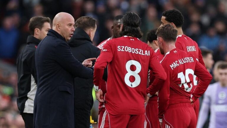 Arne Slot Tegaskan: Gagal ke Liga Champions, Musim Liverpool Tak Termaafkan