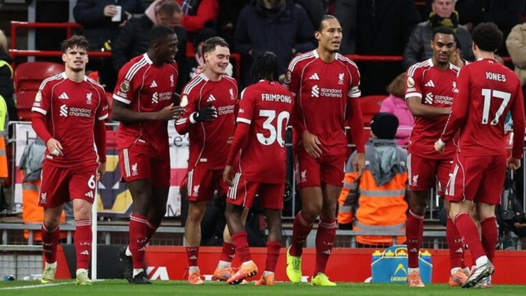 Arne Slot Akui Liverpool Butuh Kesempurnaan untuk Lolos ke Liga Champions