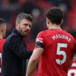 Berbatov Ingatkan MU: Jangan Terburu-buru Permanenkan Michael Carrick