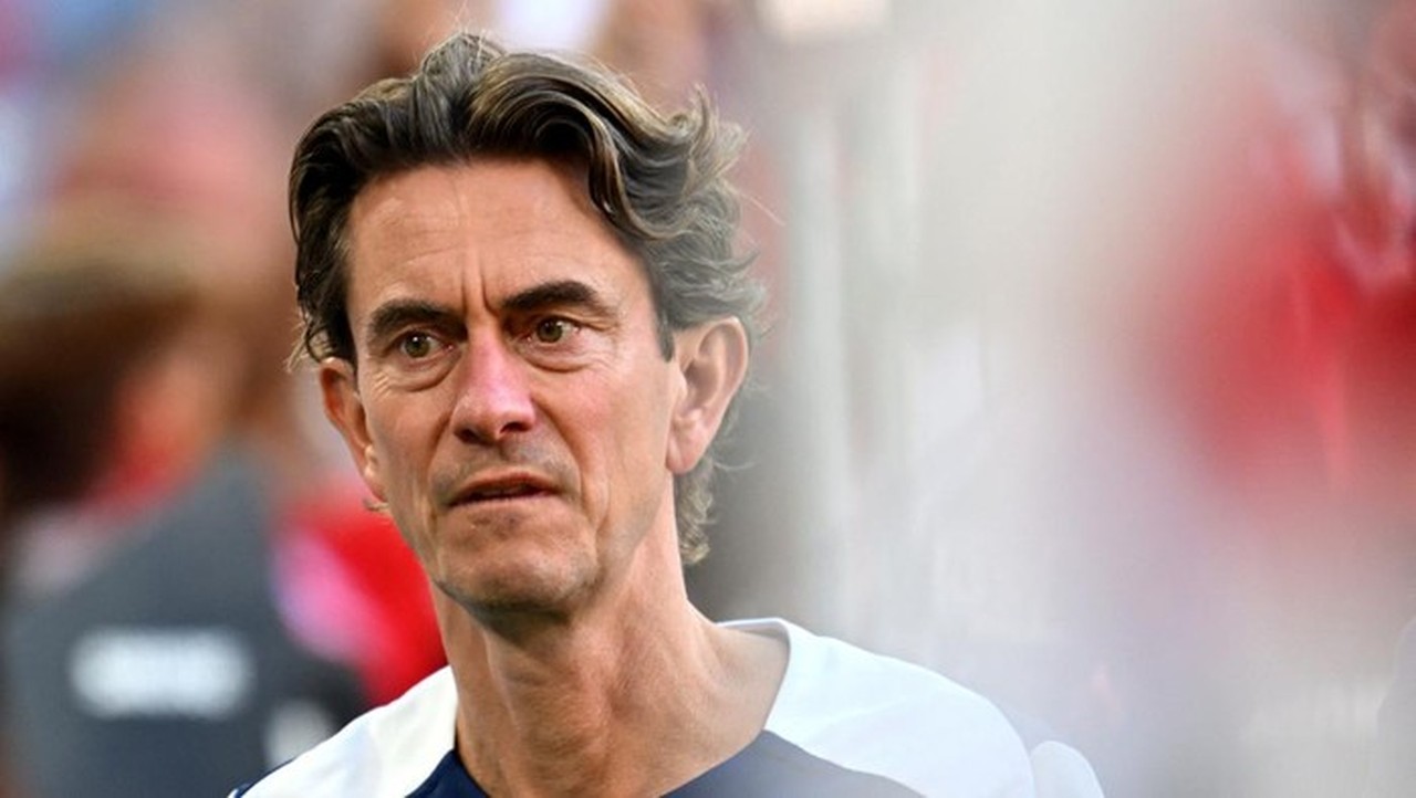 Thomas Frank Dipecat Tottenham Hotspur, Kursi Pelatih Premier League Makin Panas