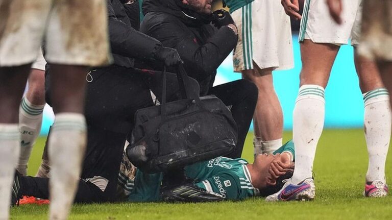 Wataru Endo Cedera Serius, Liverpool Bayar Mahal Kemenangan atas Sunderland