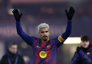 Ronald Araujo: Barcelona Akan Melawan Real Madrid Sampai Tetes Terakhir di LaLiga