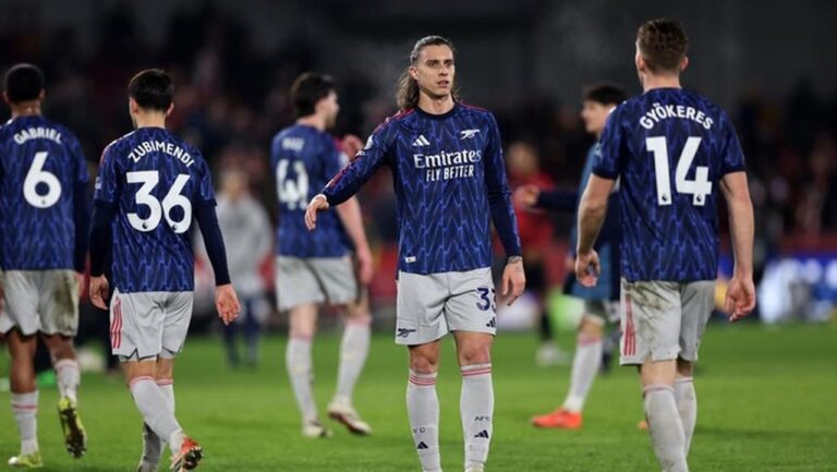 Arsenal Ditahan Imbang Brentford, Mikel Arteta Bantah Tekanan Usai City Menang